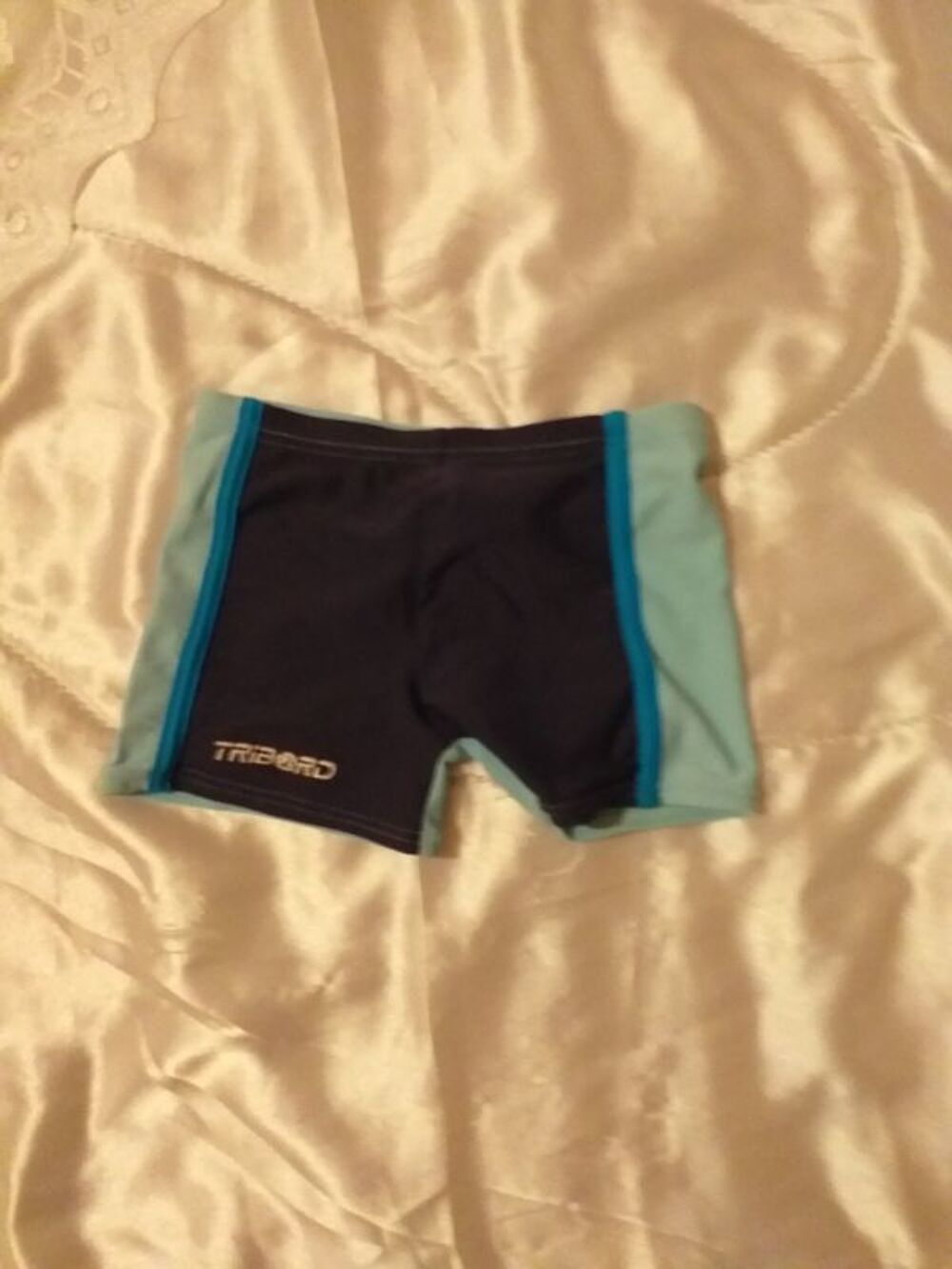 DEBARDEUR +SHORTY DE BAIN GARCON TAILLE 3 ANS Vêtements enfants