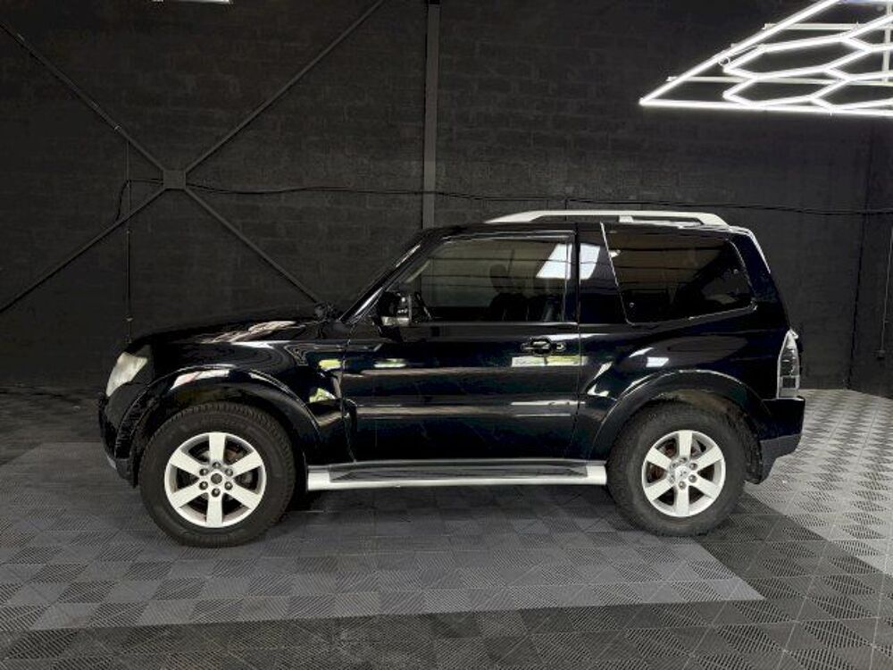 Pajero 3.2 Di-D170 Instyle BA Court 4x4 2008 occasion 33520 Bruges