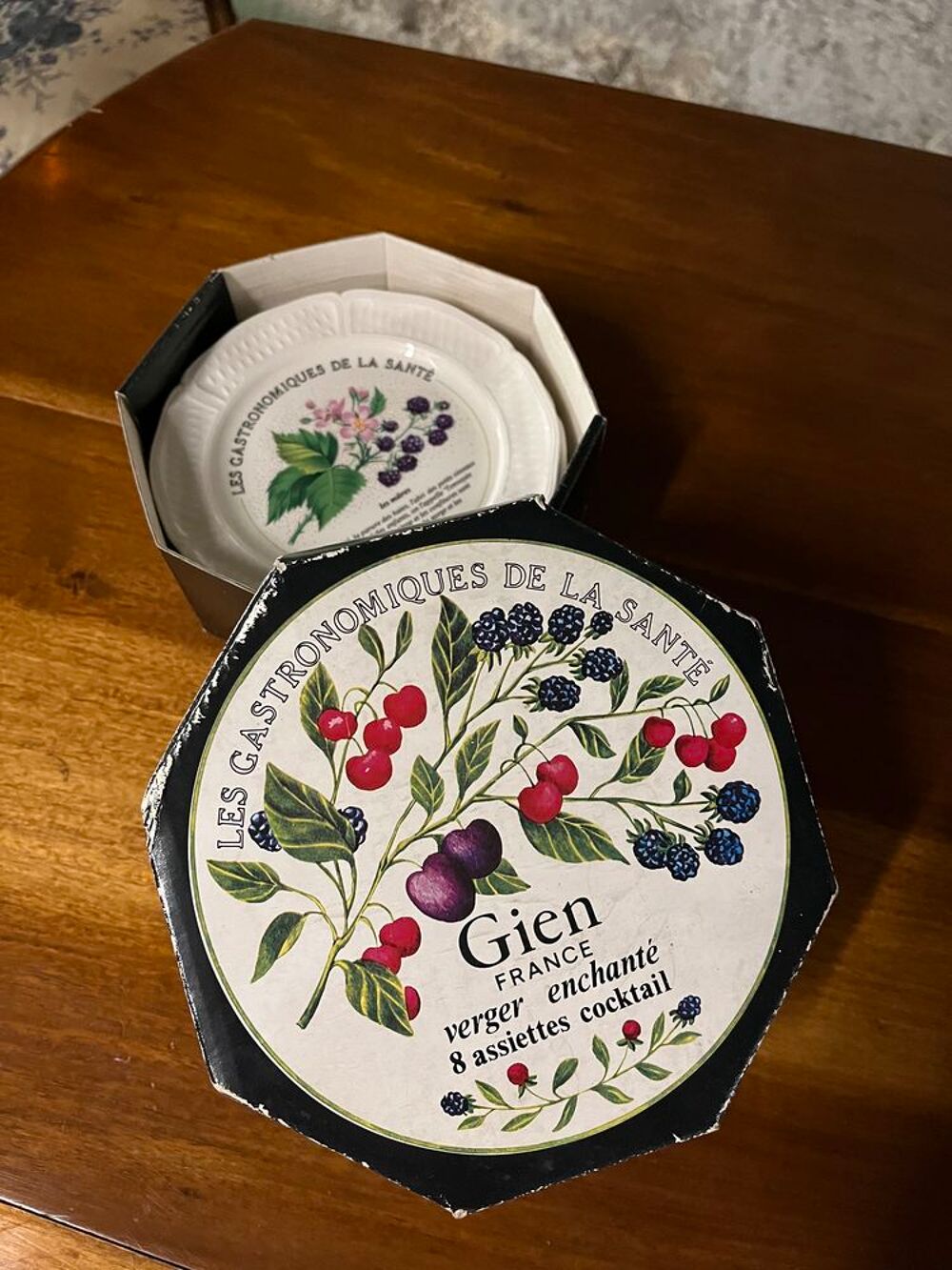 Assiettes &agrave; dessert porcelaine Giens Cuisine