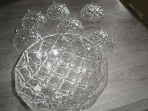 coupe et coupelles a fruits 50 Savonni�res (37)