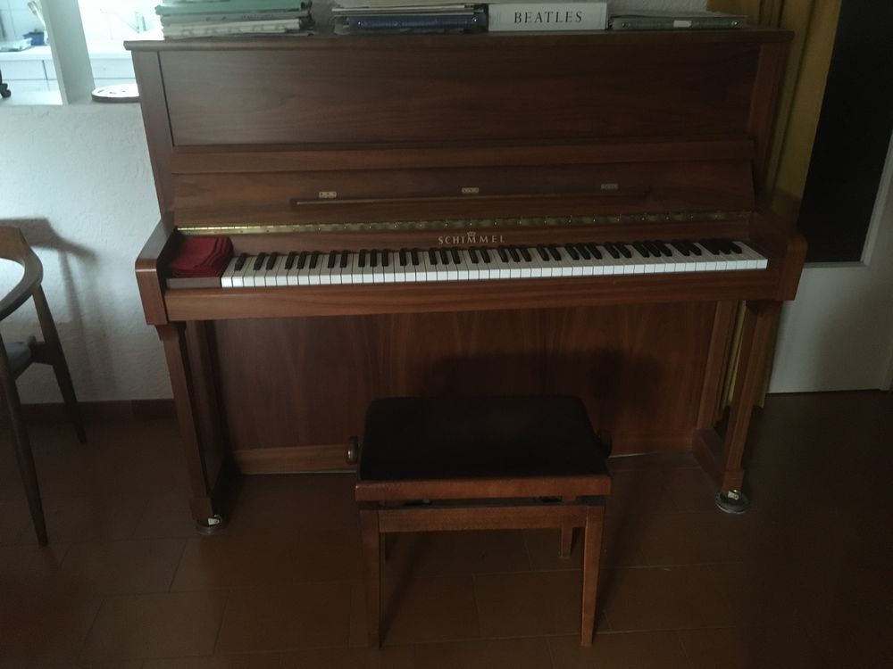 PIANO DROIT SCHIMMEL P120 CLASSIC Instruments de musique