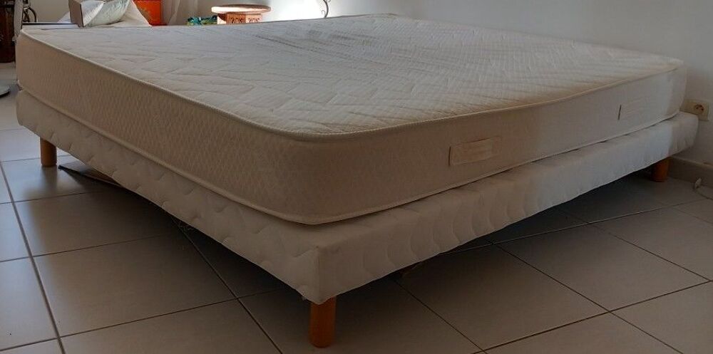 Sommier et matelas Meubles
