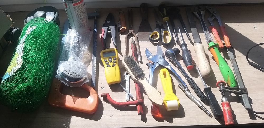   bricoleur à votre service 