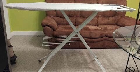 Table � repasser 10 Vand�uvre-l�s-Nancy (54)