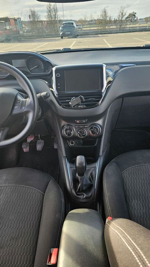 Peugeot 208 1.2 PureTech 82ch BVM5 Active