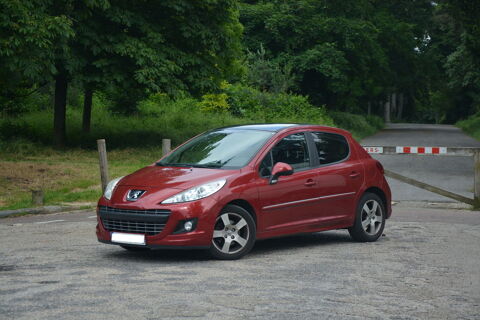 Peugeot 207 1.6HDI 110ch, féline toutes optio