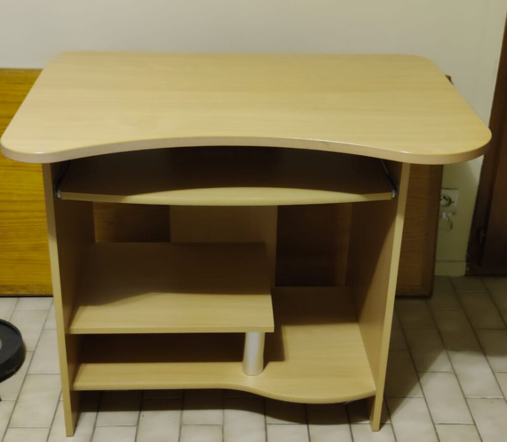 BUREAU INFORMATIQUE
L92xl70xH75 Meubles