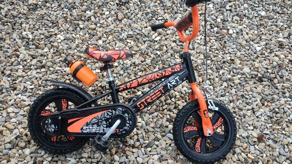 V&eacute;lo enfant VELO CYCLE BICYCLETTE Vélos