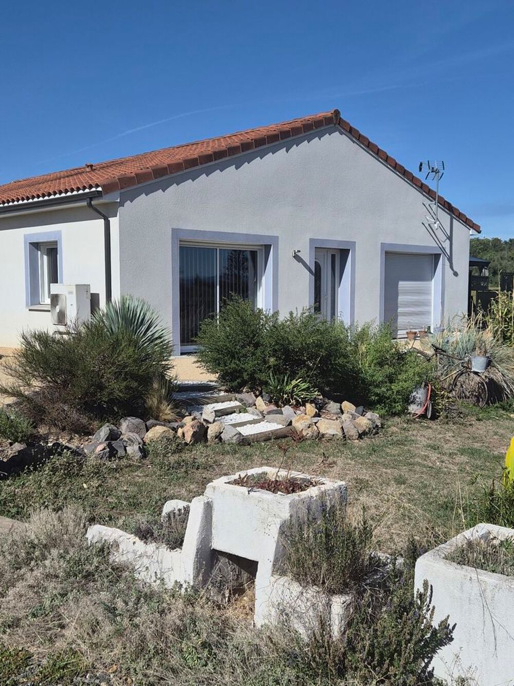 Vente Maison propriété contemporaine avec gite indépendant. Frugerès-les-mines