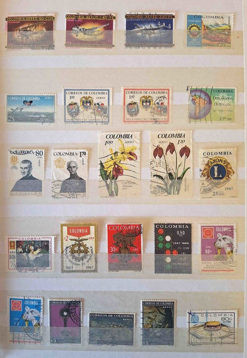 S&eacute;rie de timbres de collection de Colombie 