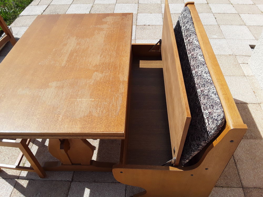 Ensemble table chaise banc avec coffre Meubles