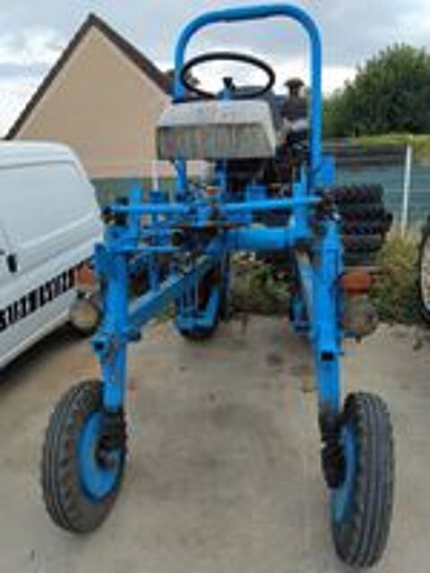   ENJAMBEUR  BOBAR M 40 