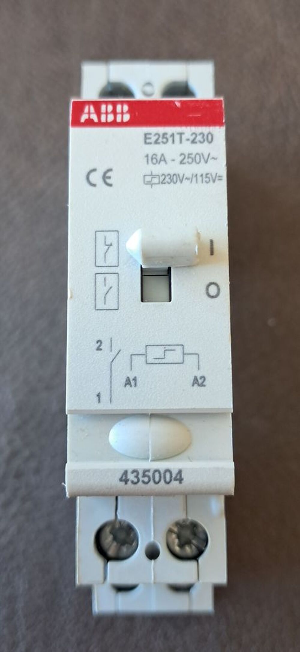 T&eacute;l&eacute;rupteur ABB E251T 250 V Bricolage