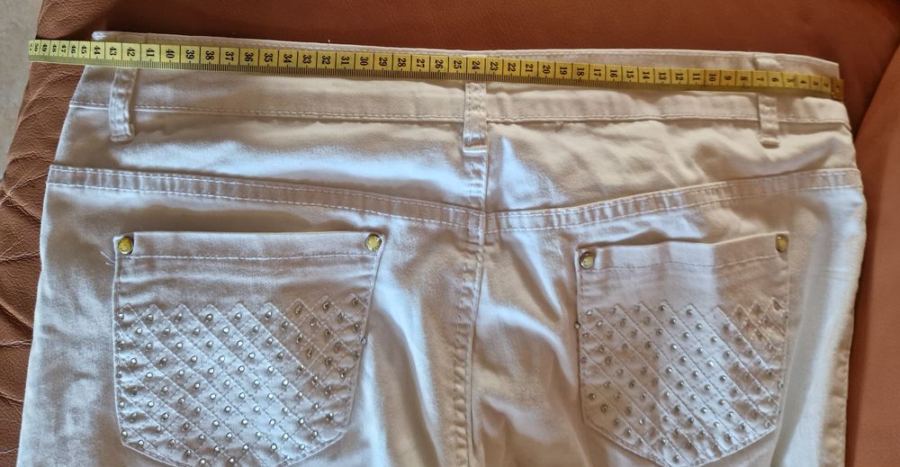 Pantalon avec brillants Vêtements