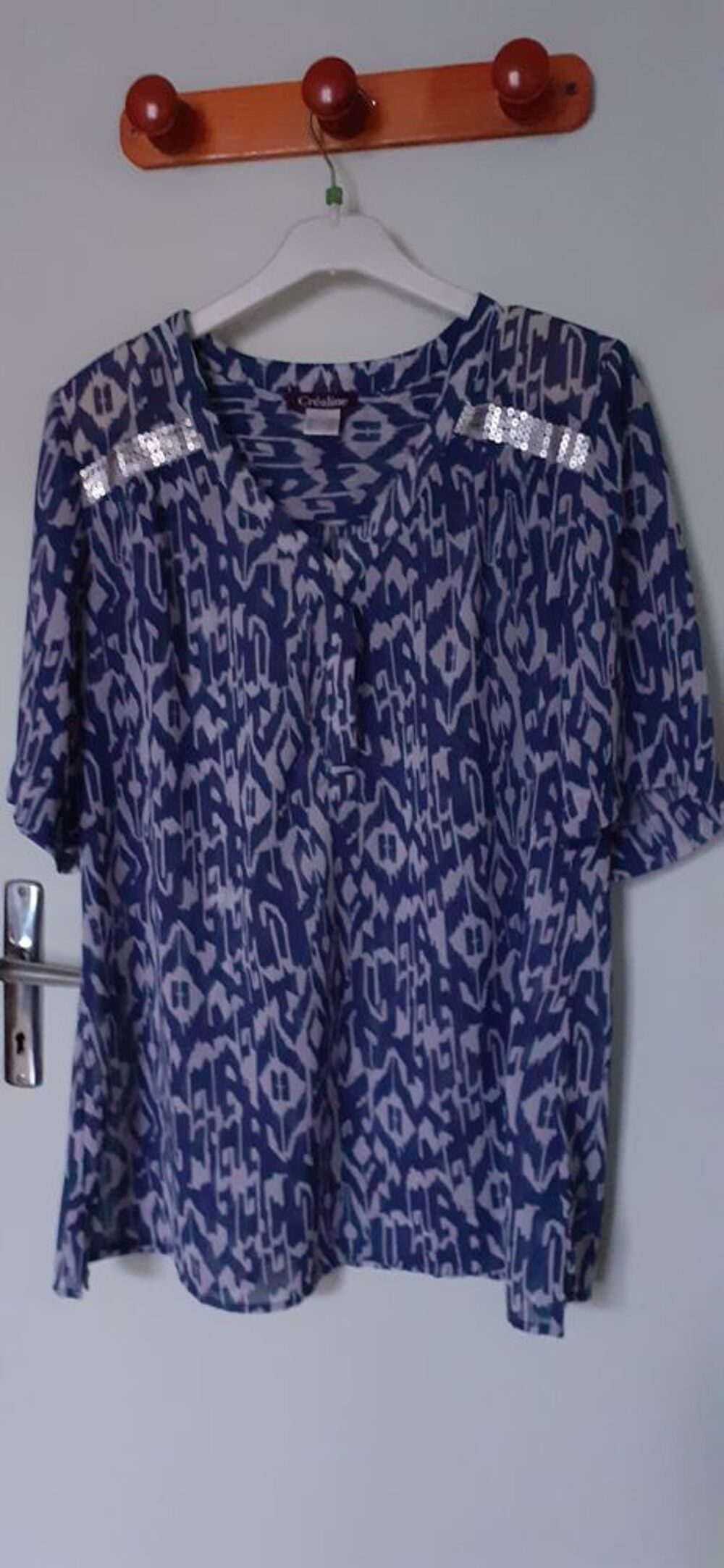 
Blouse taille 52-54 Vêtements