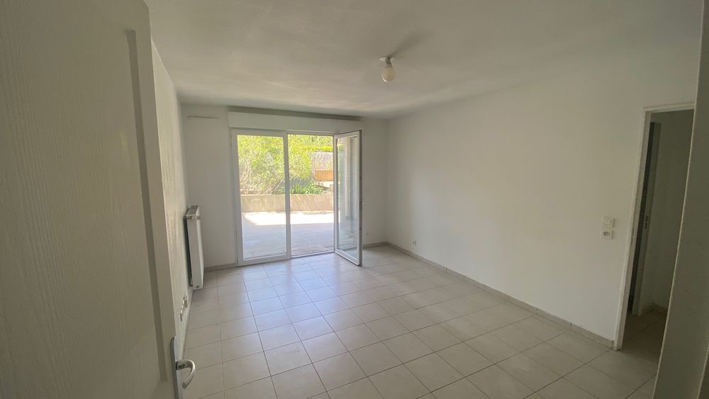 Vente Appartement Appartement 2 Pièces , 1 Chambre, 47M2, Mandelieu la Napoule Mandelieu-la-napoule