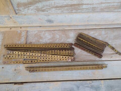 Ancien Jeu Meccano Pièces Accessoires Barres et Cornières 04 Loches (37)