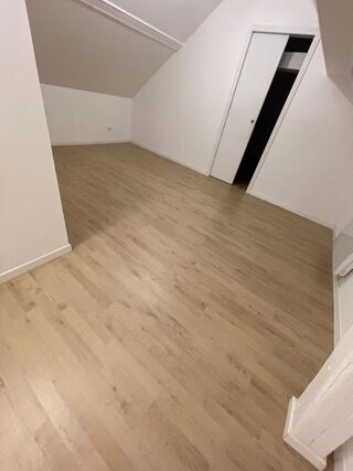  Maison � louer 4 pi�ces 70 m� Jou�-l�s-tours