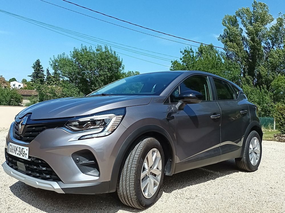 Captur TCe 90 - 21 Business 2022 occasion 30560 Saint-Hilaire-de-Brethmas