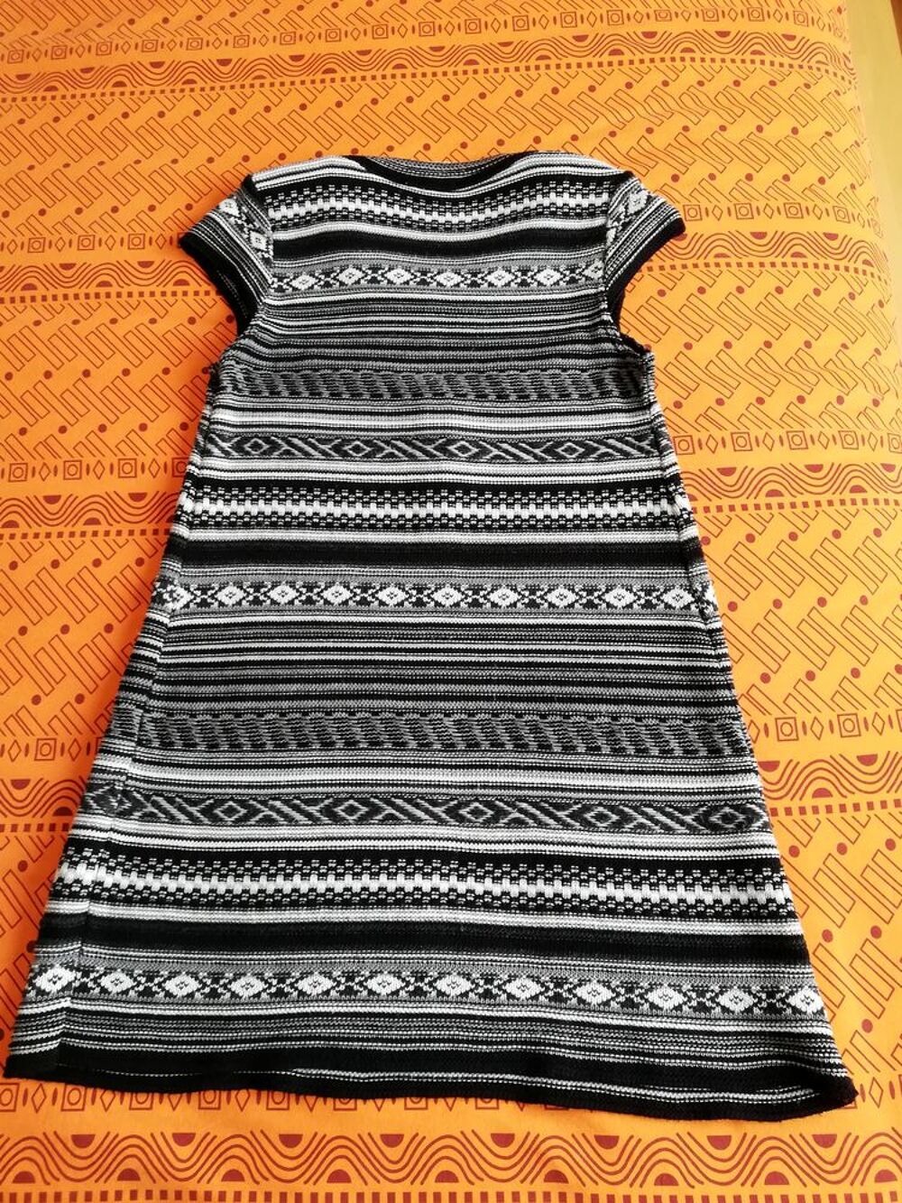Robe Patrice Br&eacute;al taille 38 Vêtements