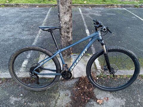 VTT Peugeot M02 29 ALIVIO taille S tr�s bon �tat 290 Saint-M�dard-en-Jalles (33)