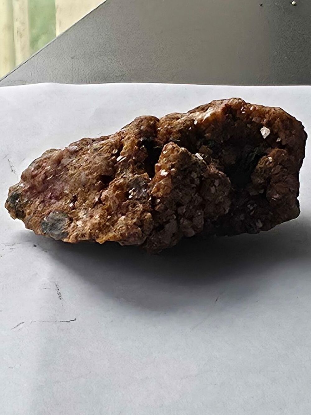 Min&eacute;ral Rare : C&eacute;rusite Scintillante du Katanga(RDC)-84g 