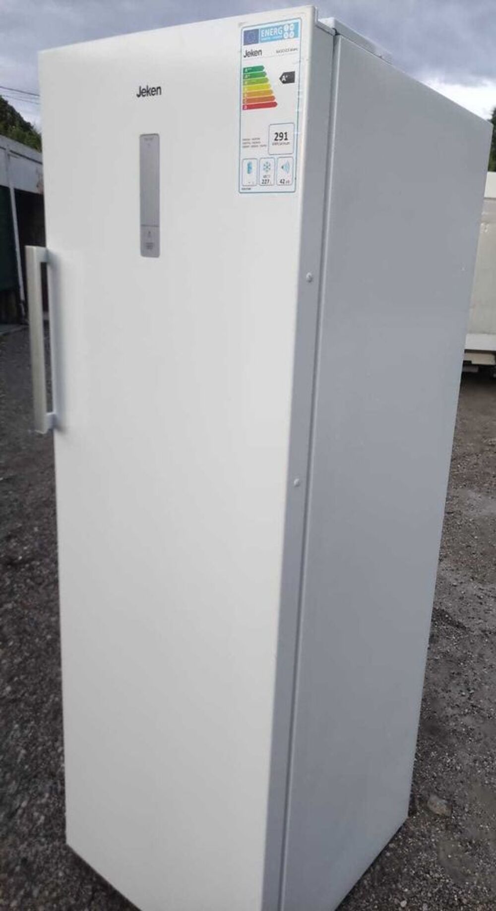 Cong&eacute;lateur armoire No Frost Jeken comme neuf livraison offerte Electroménager