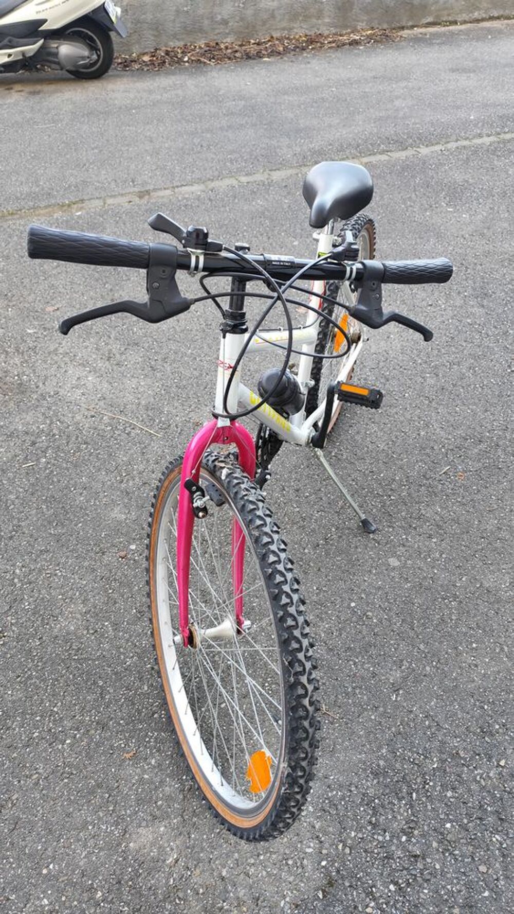 V&eacute;lo FEMME type VTT
Vélos