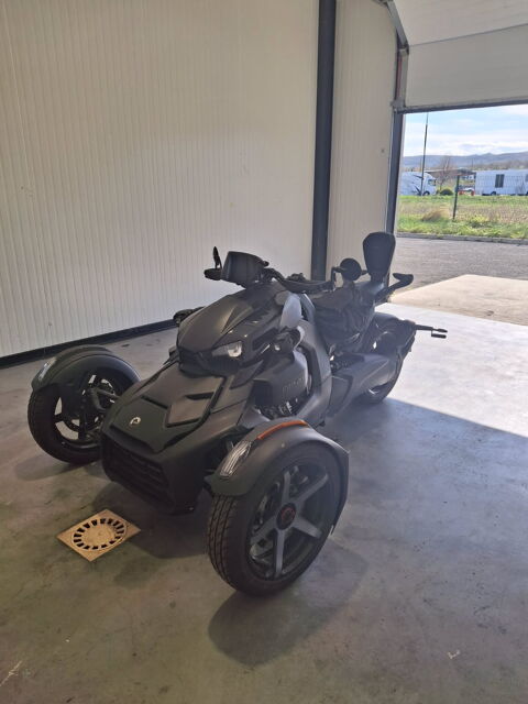 Moto CAN AM 2022 occasion Castelnaudary 11400