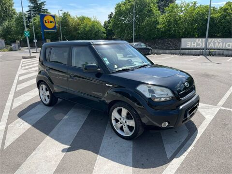 Kia soul 1.6 CRDI 128ch BVA URBANMATIC - NOIR &eu
