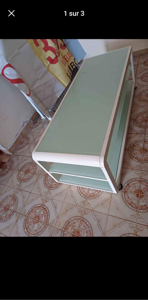 table de télévision 150 Baie-Mahault (97)