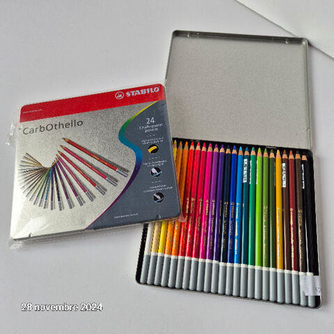 Bo�te de 24 crayons pastels aquarellables CarbOthello  Stabi 38 Saumur (49)