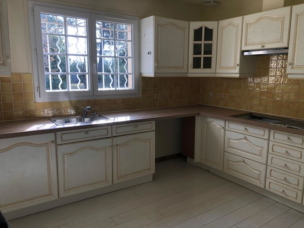 Location Maison Aix en Provence, maison vide 160 m2 Aix-en-provence