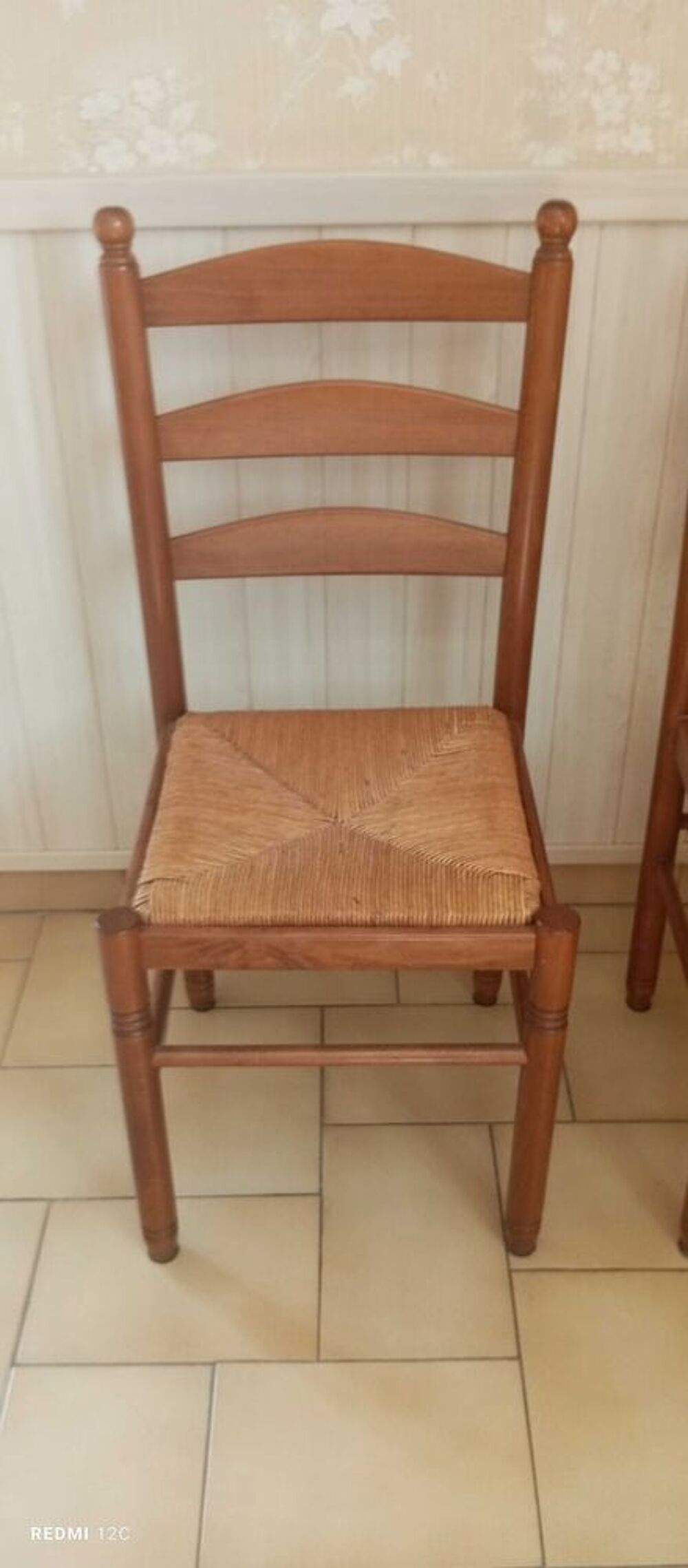 2 chaises en bois Meubles