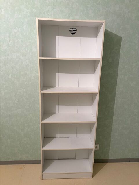 Petit meuble de chambre type biblioth�que 20 Poitiers (86)