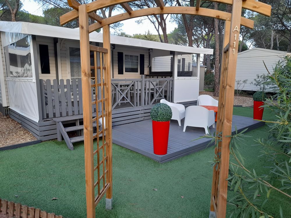   Profitez de septembre en Mobil Home camping 5 étoiles  Provence-Alpes-Côte d'Azur, Puget-sur-Argens (83480)