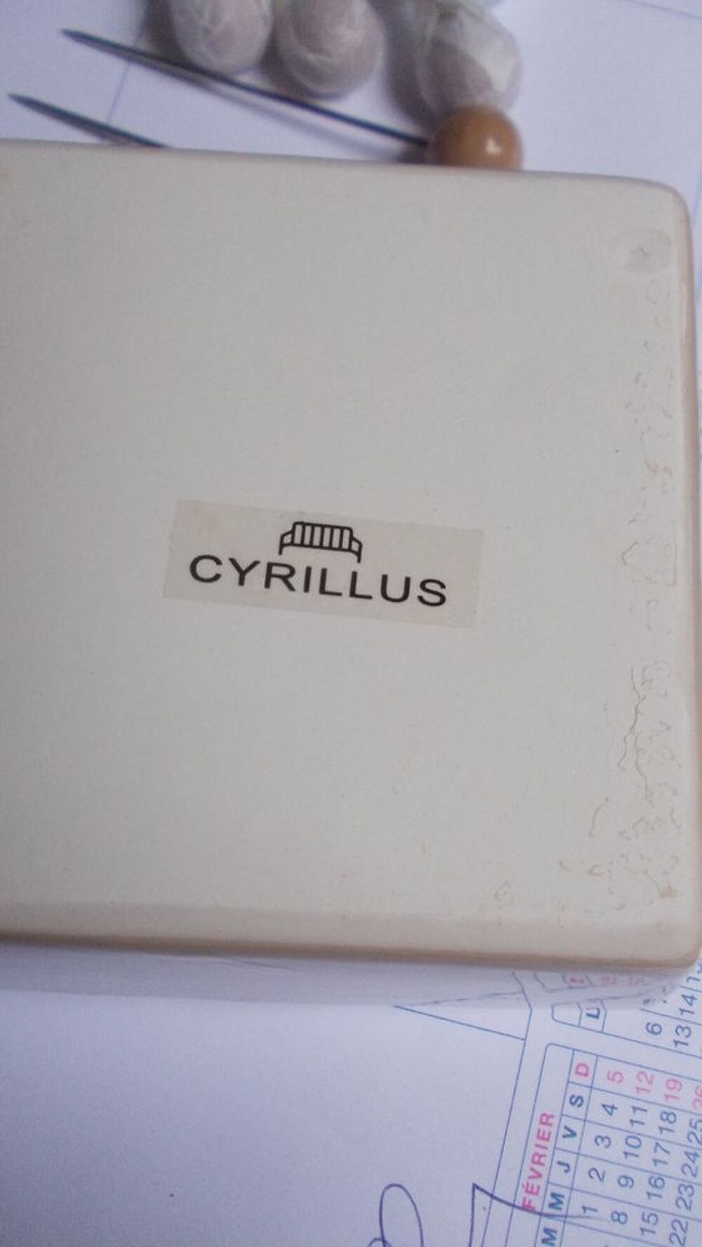 Neuf. 3 ramequins et 10 piques "Cyrillus" Cuisine