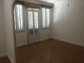  Appartement  louer 5 pices 121 m