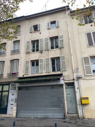  Appartement à louer 2 pièces 25 m²