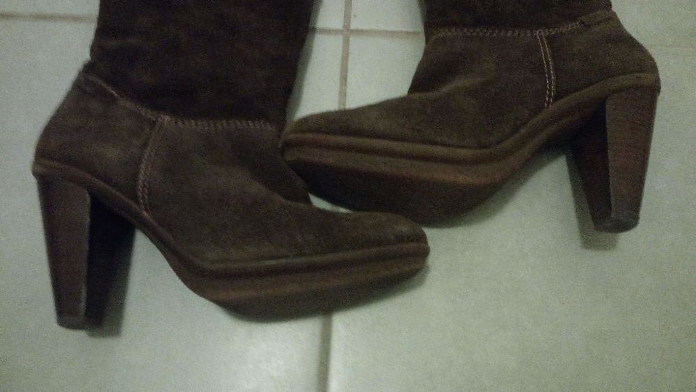 Bottes Martinelli en peau (cuir) marron hautes &agrave; talons Chaussures