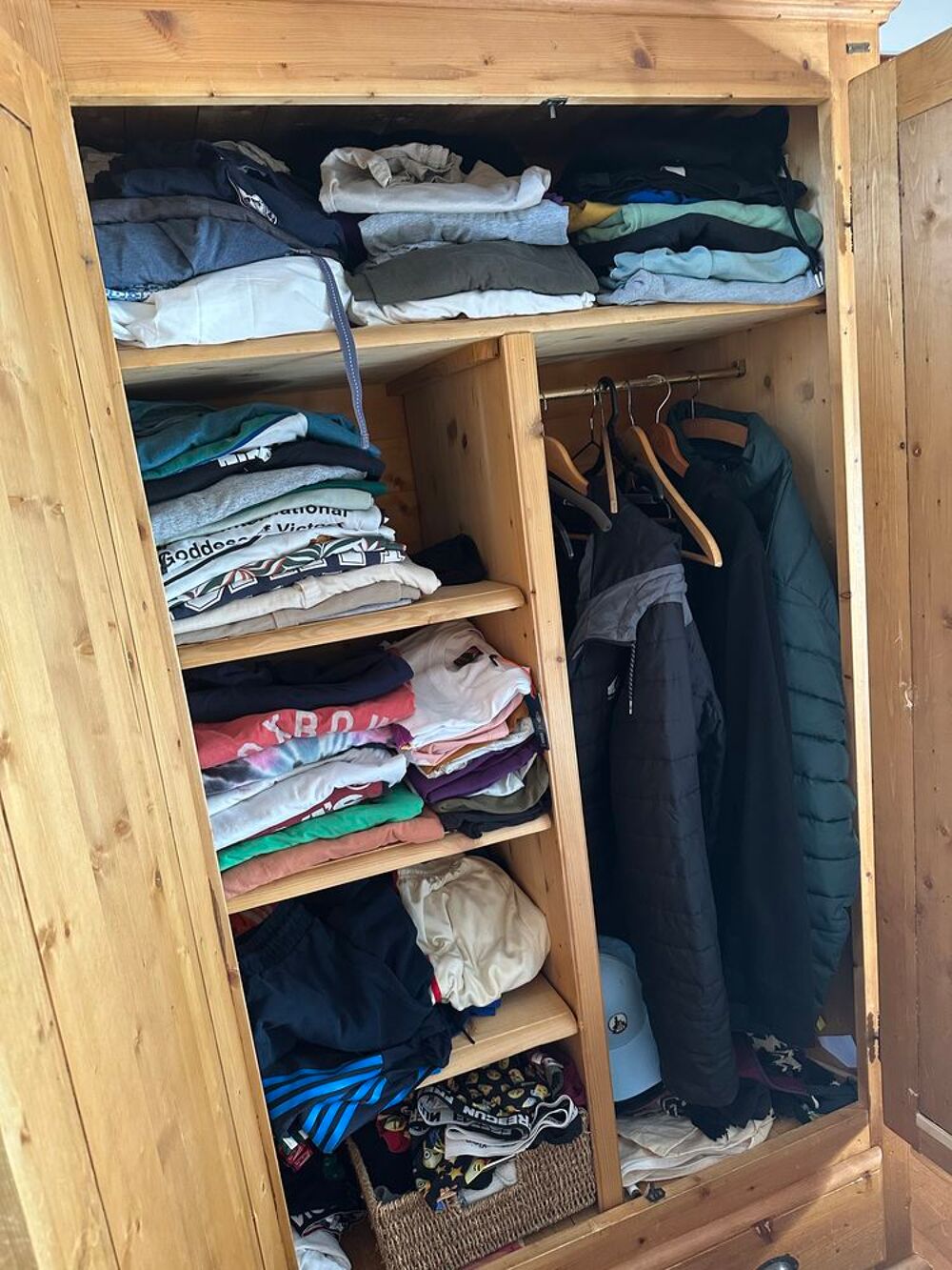 Armoire deux portes Meubles