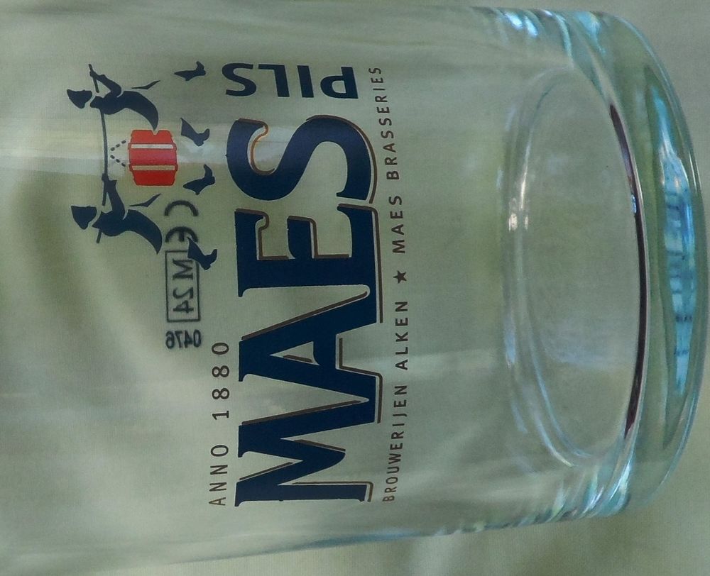 Carton de 6 Verres &agrave; bi&egrave;re MAES PILS neufs 0.5 litre collect Cuisine