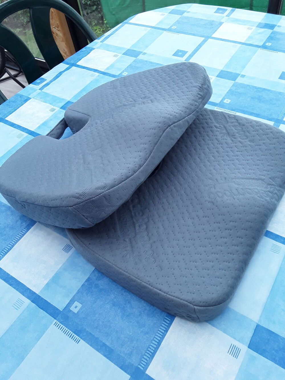 2 COUSSINS ASSISE CONFORT Décoration