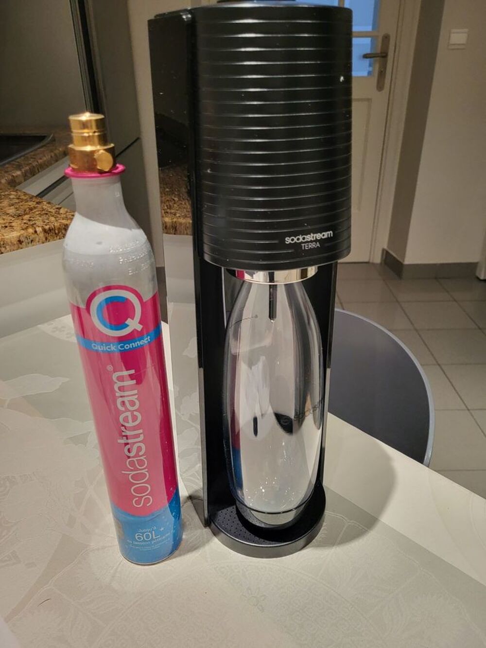 MACHINE A EAU PETILLANTE SODA STRAM Electroménager