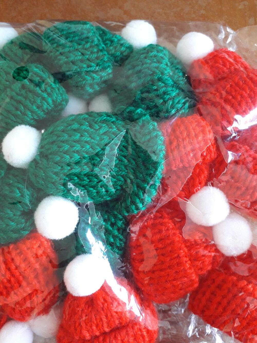 Mini-tricot chapeau de No&euml;l Décoration