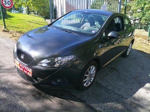 Seat Ibiza SC 1.4i 16V 85 Style 2011 occasion Saint-Etienne 42100