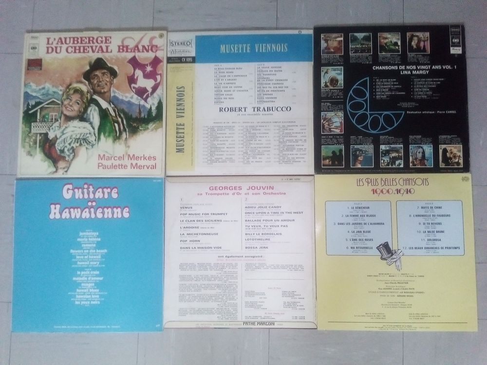 Lot 12 disques vinyles 33 tours chansons danses op&eacute;rette CD et vinyles