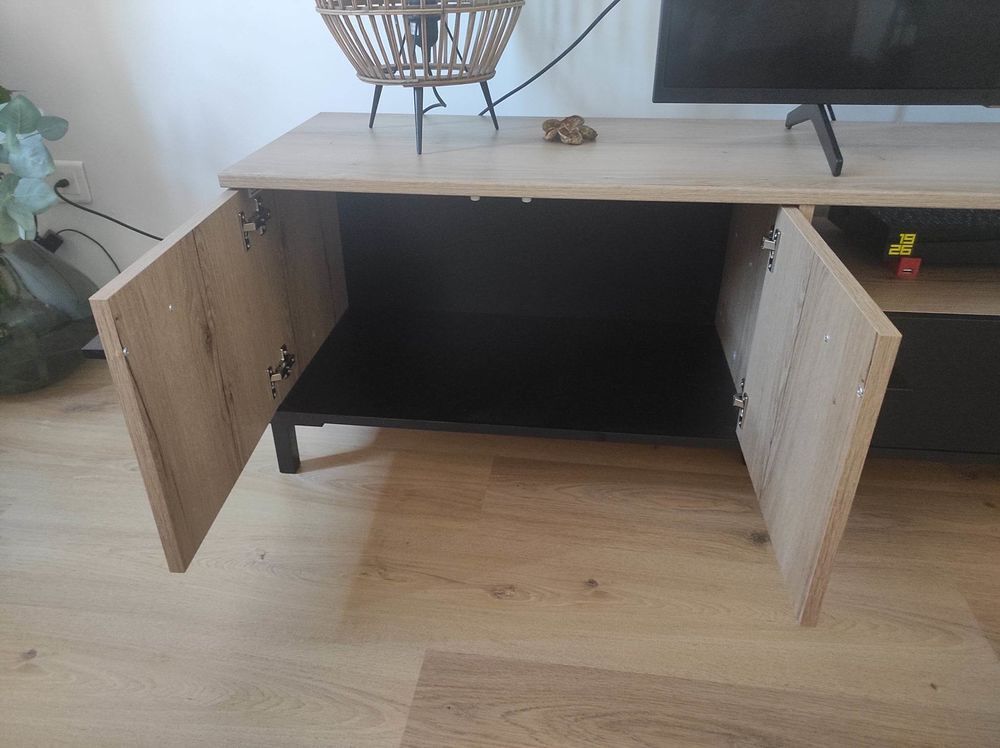 Meuble TV ch&ecirc;ne et bois Meubles