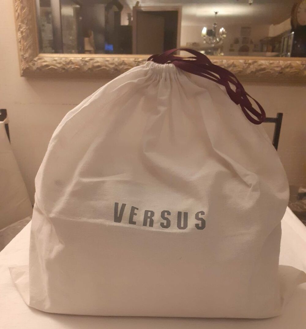 SAC &agrave;€ MAIN CABAS VERSUS VERSACE Maroquinerie