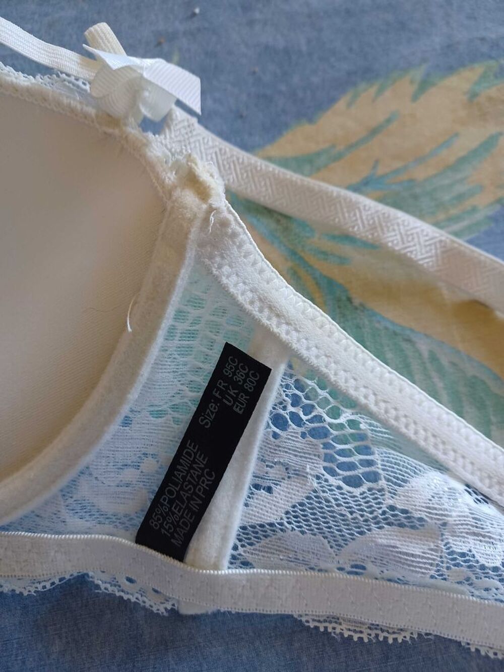 soutien gorge en dentelles Vêtements